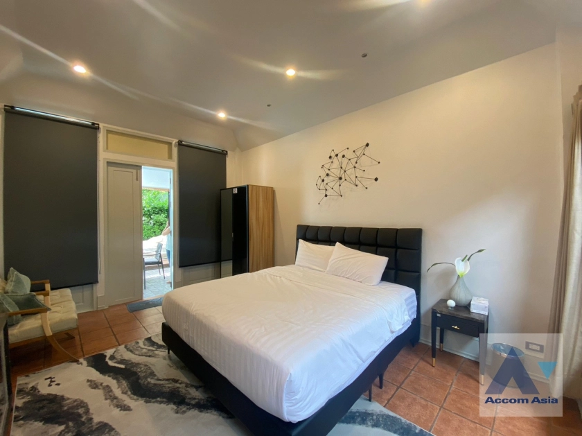 11  5 br House for rent and sale in Sukhumvit ,Bangkok BTS Thong Lo 610024