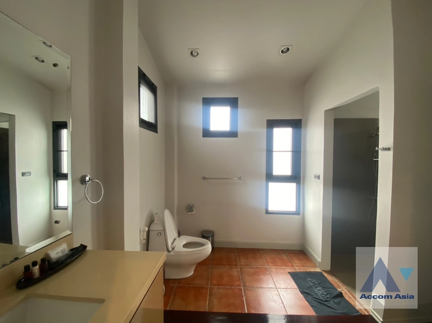 22  5 br House for rent and sale in Sukhumvit ,Bangkok BTS Thong Lo 610024