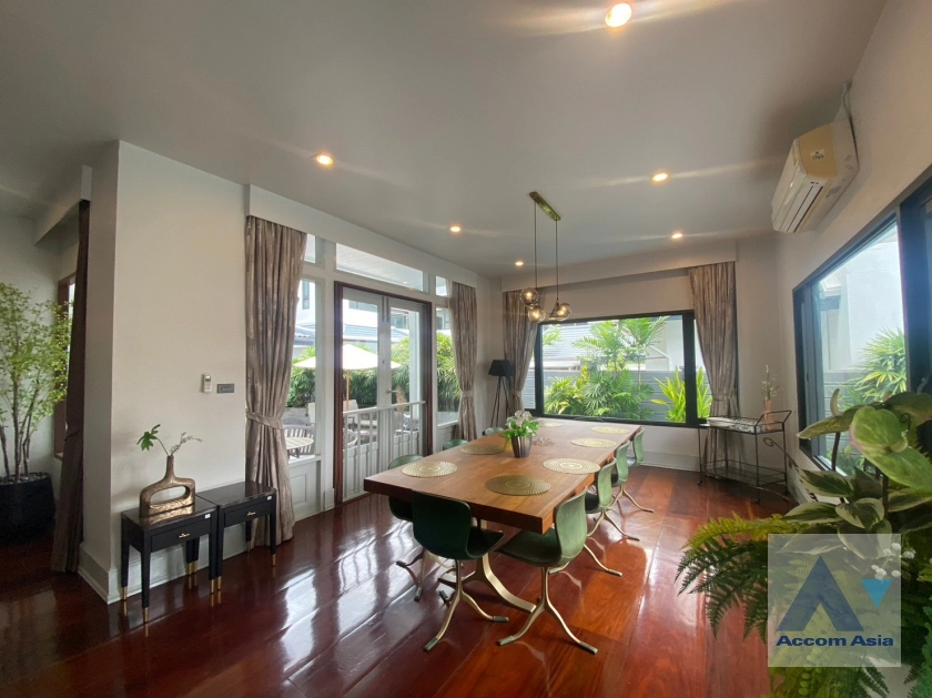 6  5 br House for rent and sale in Sukhumvit ,Bangkok BTS Thong Lo 610024