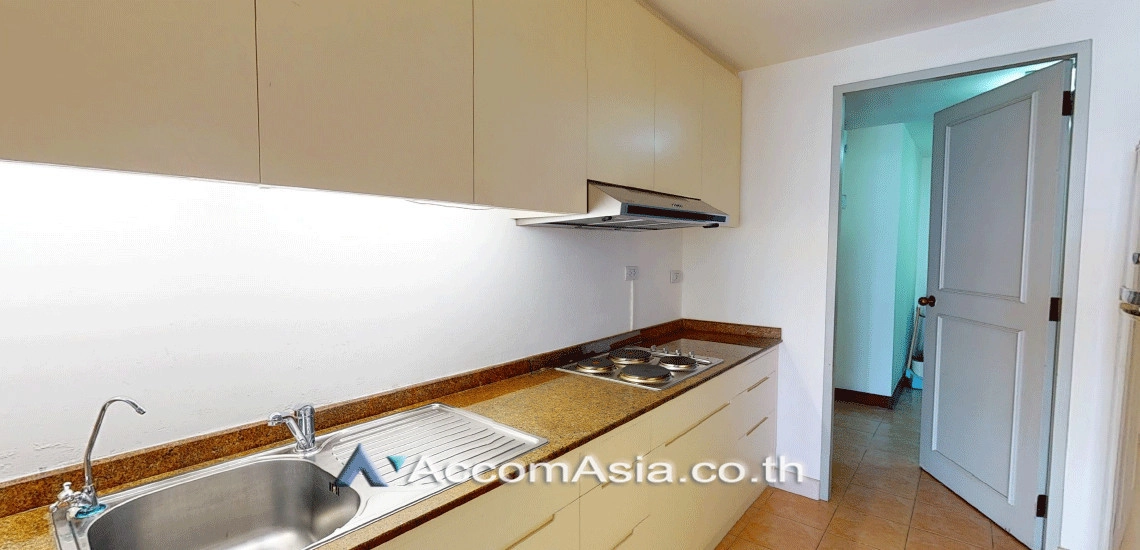 4  3 br Condominium for rent and sale in Ploenchit ,Bangkok BTS Chitlom at Somkid Gardens 210060