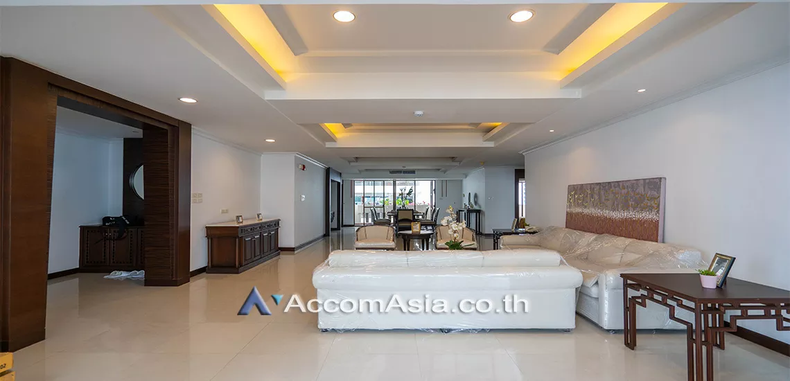  1  3 br Apartment For Rent in Sukhumvit ,Bangkok BTS Asok - MRT Sukhumvit at Perfect for family 110069