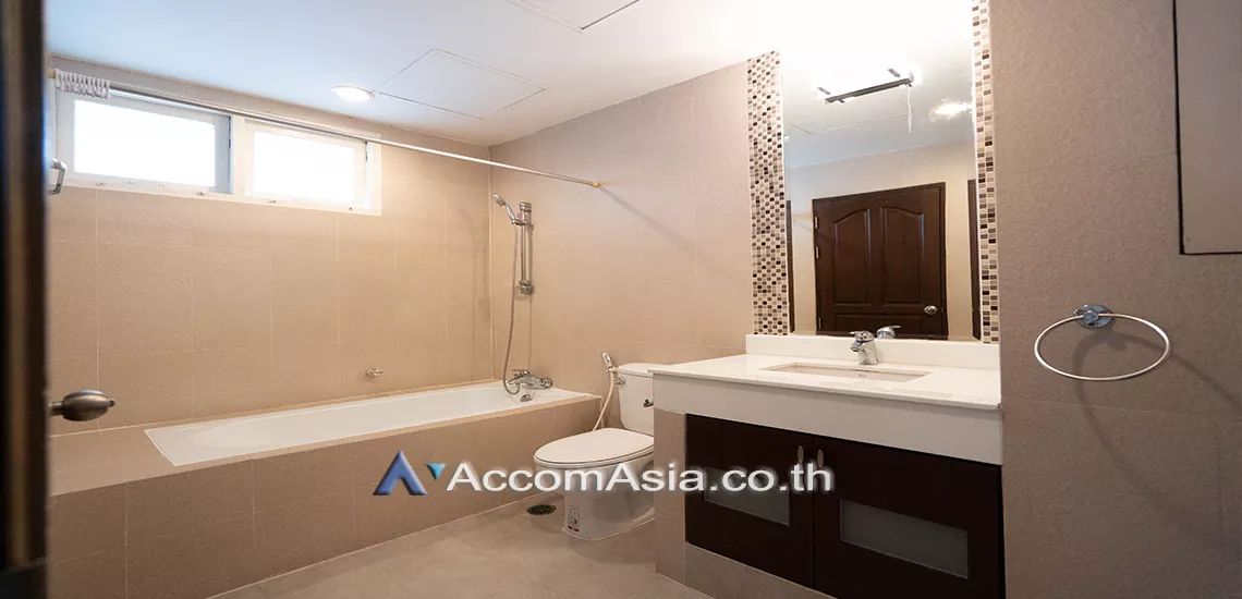 10  3 br Apartment For Rent in Sukhumvit ,Bangkok BTS Asok - MRT Sukhumvit at Perfect for family 110069