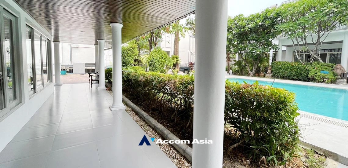 37  5 br House for rent and sale in Sukhumvit ,Bangkok BTS Ekkamai 610073