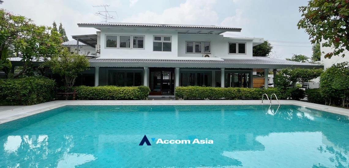  1  5 br House for rent and sale in Sukhumvit ,Bangkok BTS Ekkamai 610073