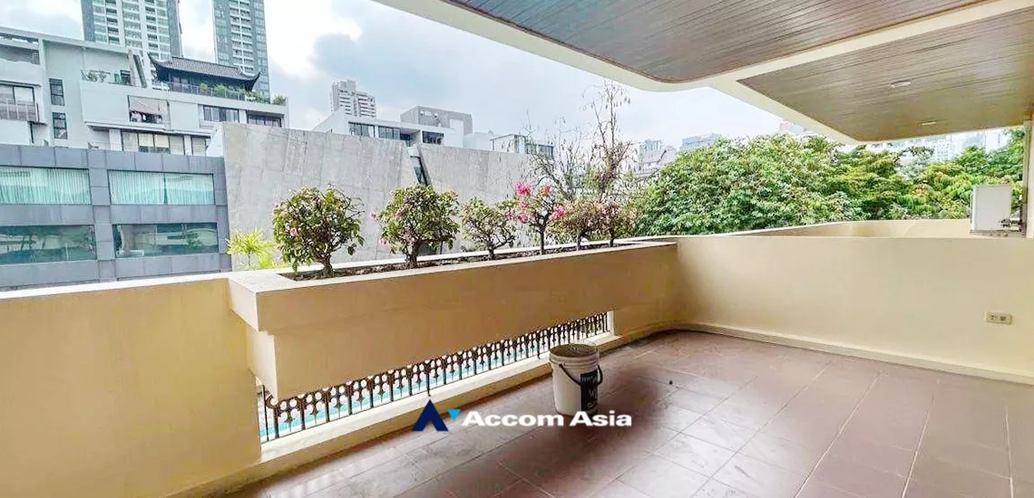 9  3 br Apartment For Rent in Sukhumvit ,Bangkok BTS Phrom Phong at 2 Units per Floor 1007201