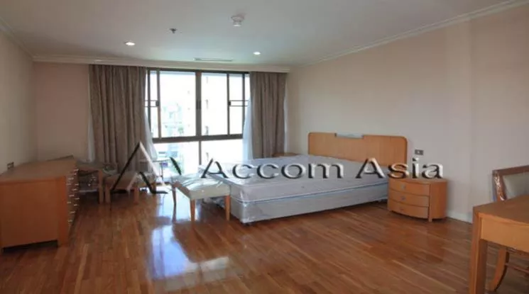 8  3 br Apartment For Rent in Sukhumvit ,Bangkok BTS Phrom Phong at Cosy and perfect for family 110089