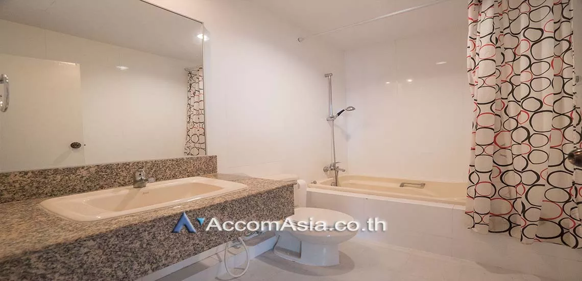12  4 br Apartment For Rent in Sukhumvit ,Bangkok BTS Asok - MRT Sukhumvit at Peaceful Living Space 1007301