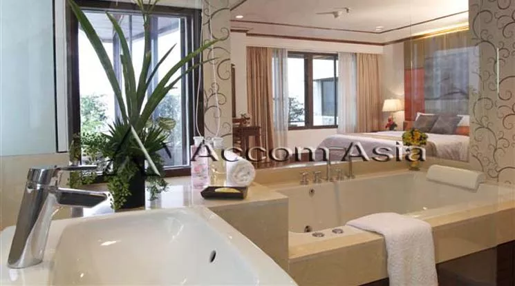 8  3 br Apartment For Rent in Sukhumvit ,Bangkok BTS Asok - MRT Sukhumvit at Warm Family Atmosphere 1007401