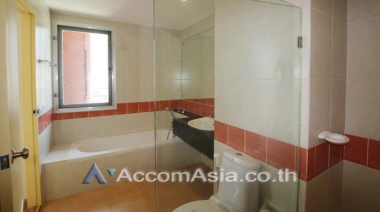8  2 br Condominium For Rent in Silom ,Bangkok BTS Sala Daeng - MRT Silom at Silom Grand Terrace 210179