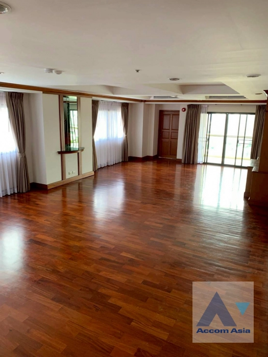 unitDuplex Condo, Penthouse, Pet friendly |  4 Bedrooms  Apartment For Rent & Sale in Sukhumvit, Bangkok  near BTS Asok - MRT Sukhumvit (610190)