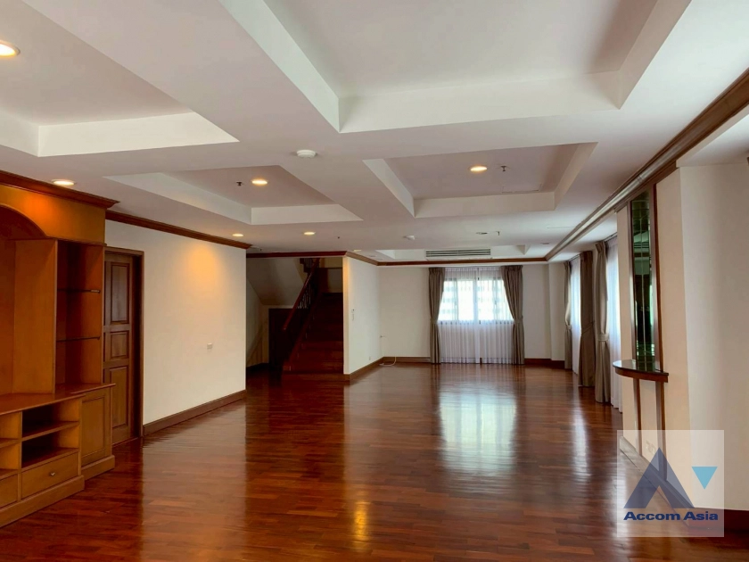  1  4 br Apartment for rent and sale in Sukhumvit ,Bangkok BTS Asok - MRT Sukhumvit at Perfect Apartment for Big Family, Prime Location Near Main Street 610190