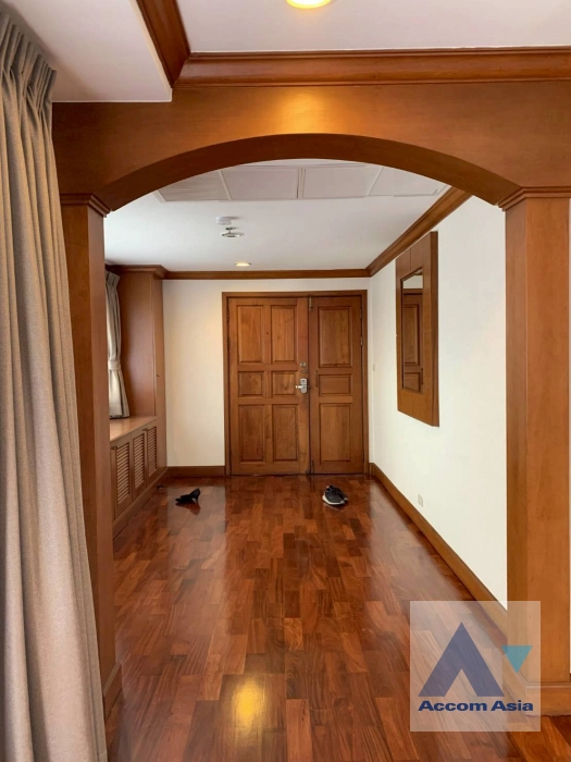 5  4 br Apartment for rent and sale in Sukhumvit ,Bangkok BTS Asok - MRT Sukhumvit at Perfect Apartment for Big Family, Prime Location Near Main Street 610190