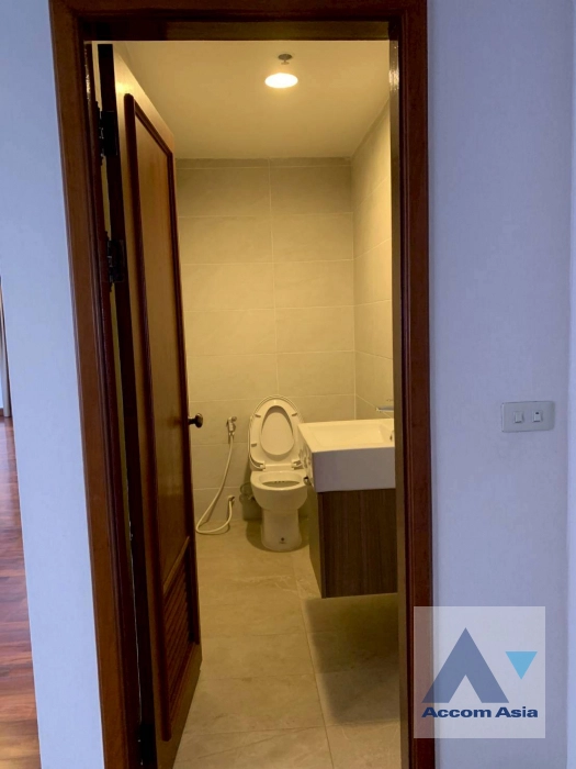 12  4 br Apartment for rent and sale in Sukhumvit ,Bangkok BTS Asok - MRT Sukhumvit at Perfect Apartment for Big Family, Prime Location Near Main Street 610190