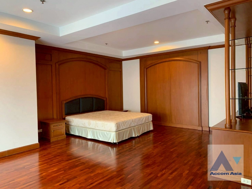 6  4 br Apartment for rent and sale in Sukhumvit ,Bangkok BTS Asok - MRT Sukhumvit at Perfect Apartment for Big Family, Prime Location Near Main Street 610190