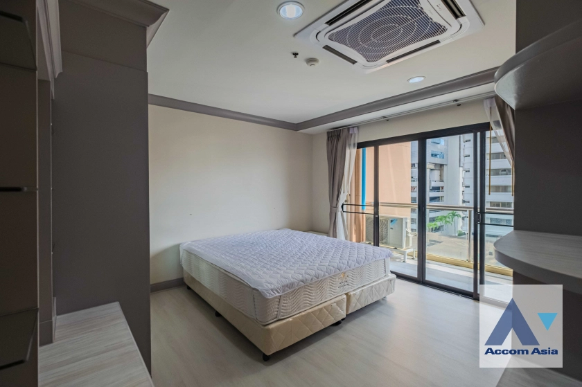 15  3 br Apartment For Rent in Sukhumvit ,Bangkok MRT Sukhumvit - BTS Asok at Perfect Apartment for Big Family, Prime Location Near Main Street 610191