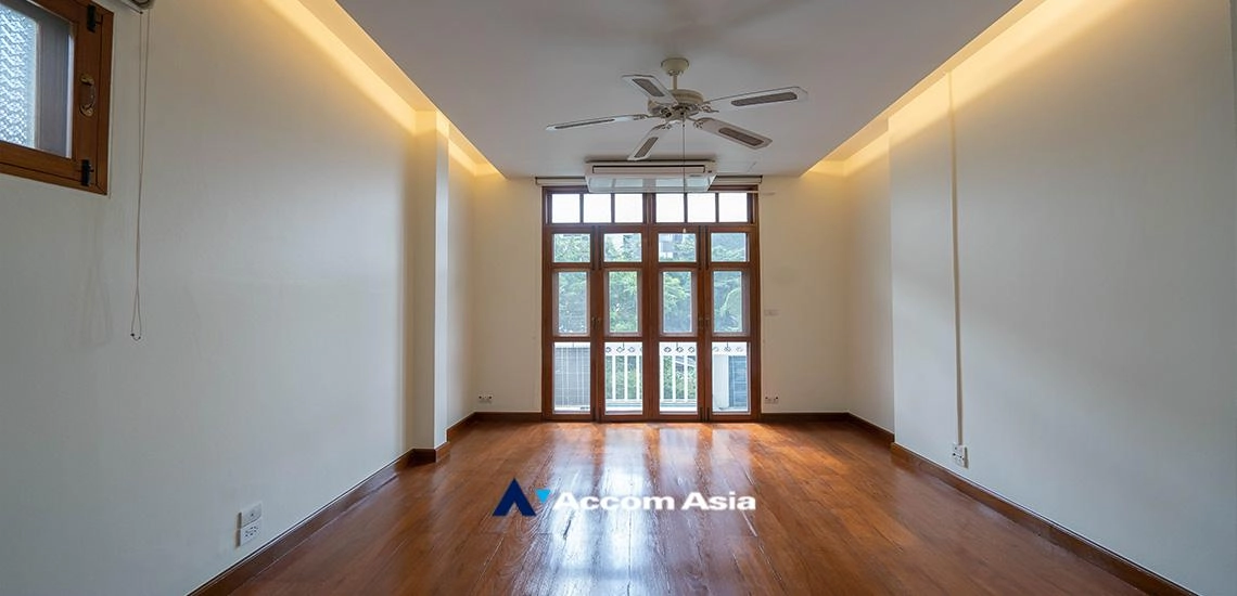 11  3 br House For Rent in Sukhumvit ,Bangkok BTS Thong Lo 6001601