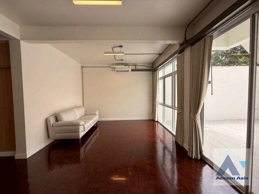 14  6 br House For Rent in Sukhumvit ,Bangkok BTS Phrom Phong 1110221