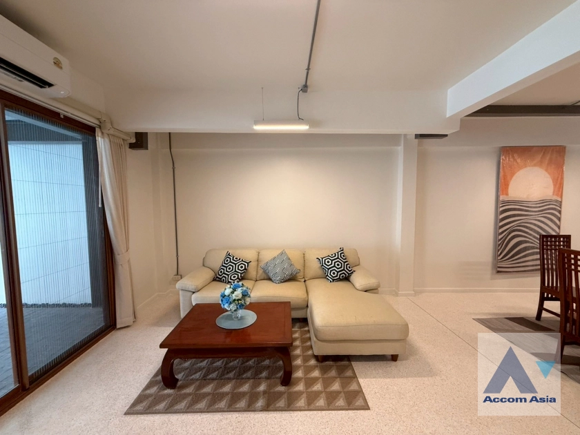  1  6 br House For Rent in Sukhumvit ,Bangkok BTS Phrom Phong 1110221