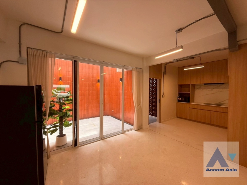 7  6 br House For Rent in Sukhumvit ,Bangkok BTS Phrom Phong 1110221