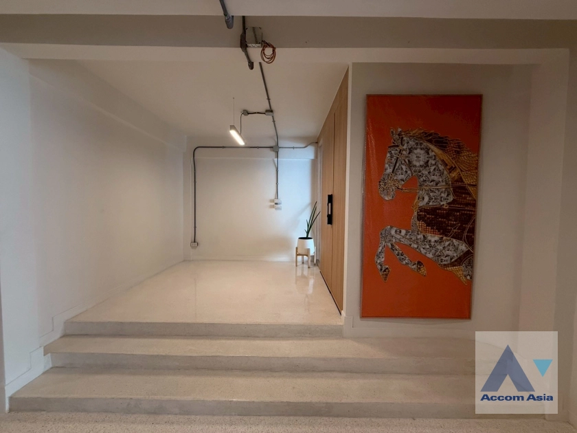 40  6 br House For Rent in Sukhumvit ,Bangkok BTS Phrom Phong 1110221