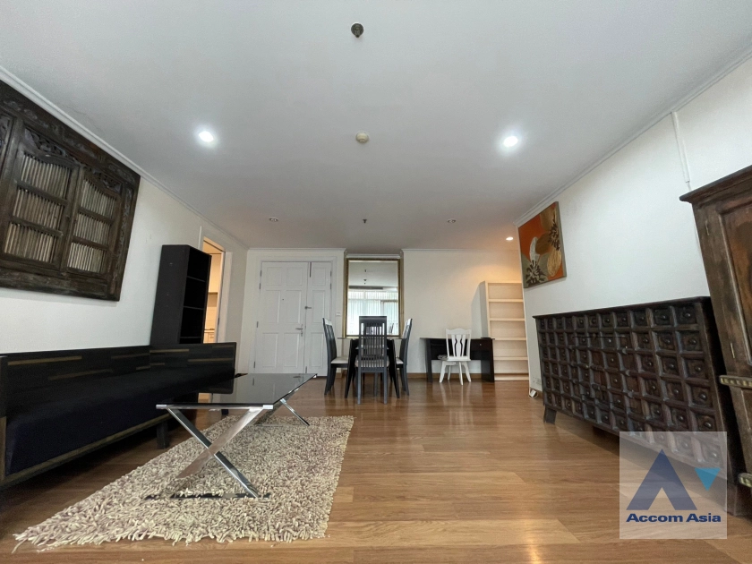 unit 3 Bedrooms  Condominium For Rent & Sale in Sukhumvit, Bangkok  near BTS Asok - MRT Sukhumvit (210225)