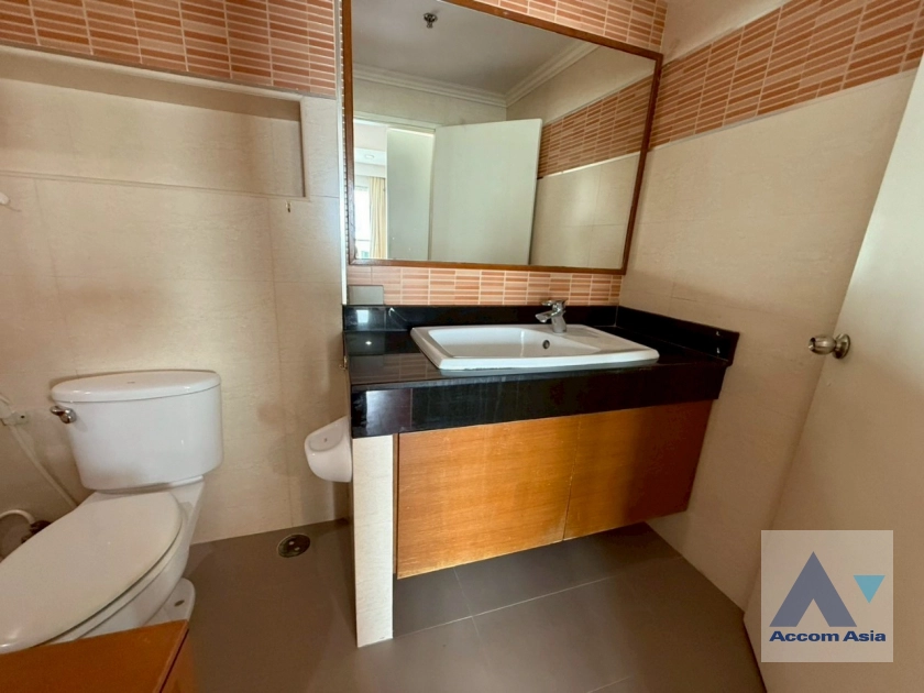 12  2 br Condominium for rent and sale in Sathorn ,Bangkok BRT Thanon Chan at Baan Nonzee 310240