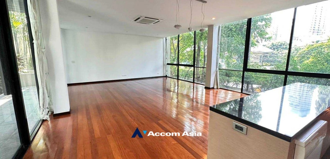 unitPrivate Swimming Pool |  4 Bedrooms  House For Rent in Sukhumvit, Bangkok  near BTS Ekkamai (610266)