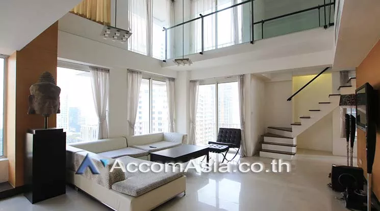 Double High Ceiling, Duplex Condo |  3 Bedrooms  Condominium For Rent in Ploenchit, Bangkok  near BTS Chitlom (2000404)