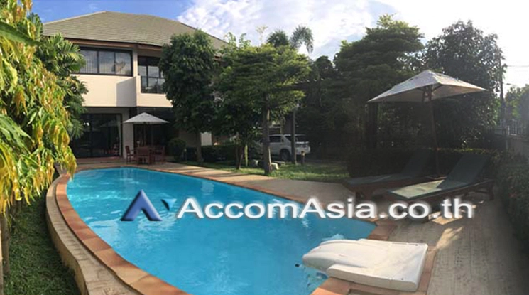unitPrivate Swimming Pool |  4 Bedrooms  House For Rent in Sukhumvit, Bangkok  near BTS Ekkamai (1710303)