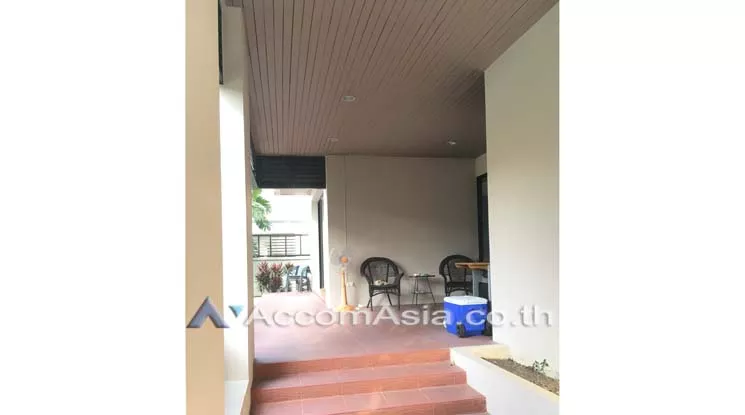  1  4 br House For Rent in sukhumvit ,Bangkok BTS Ekkamai 1710303