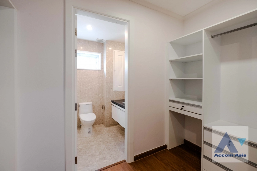 6  3 br Condominium for rent and sale in Sukhumvit ,Bangkok BTS Asok - MRT Sukhumvit at Wattana Suite 1510353