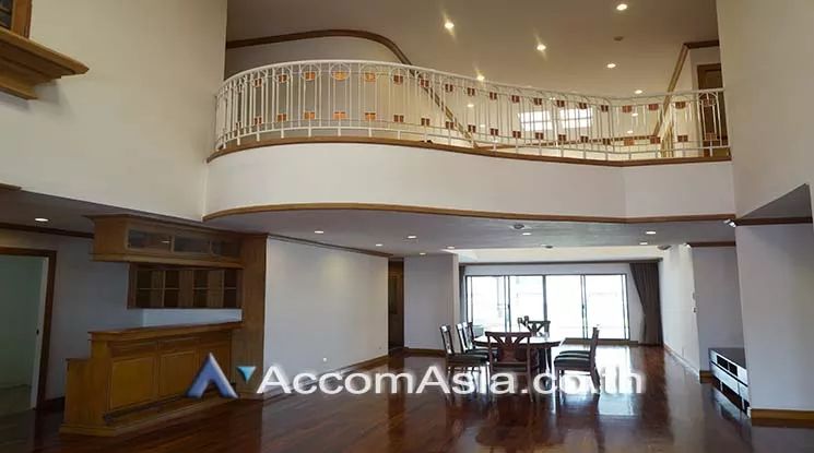 Huge Terrace, Big Balcony, Double High Ceiling, Duplex Condo, Pet friendly |  Exclusive private atmosphere Apartment  4 Bedroom for Rent BTS Phrom Phong in Sukhumvit Bangkok