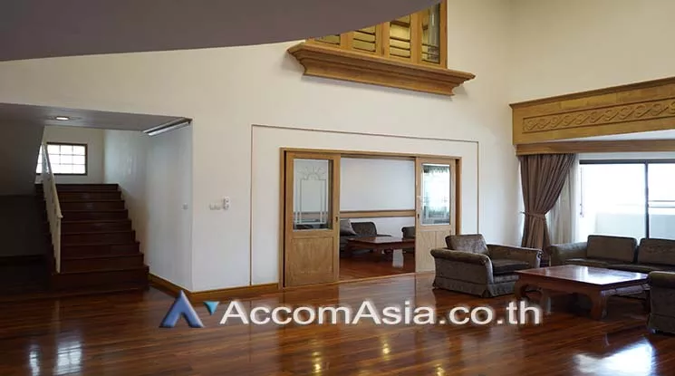 unitHuge Terrace, Big Balcony, Double High Ceiling, Duplex Condo, Pet friendly |  4 Bedrooms  Apartment For Rent in Sukhumvit, Bangkok  near BTS Phrom Phong (1410383)