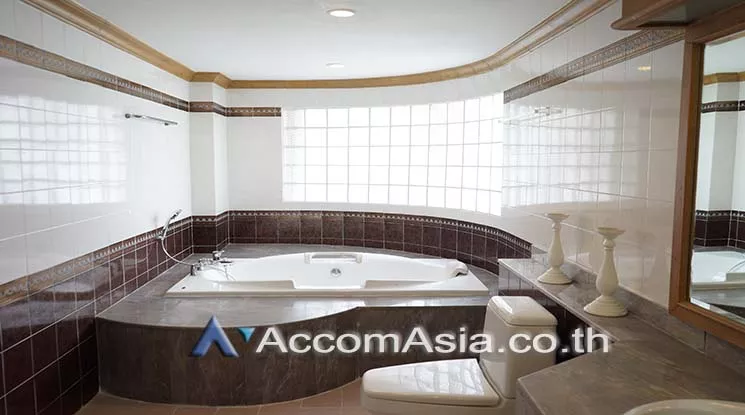 10  4 br Apartment For Rent in Sukhumvit ,Bangkok BTS Phrom Phong at Exclusive private atmosphere 1410383