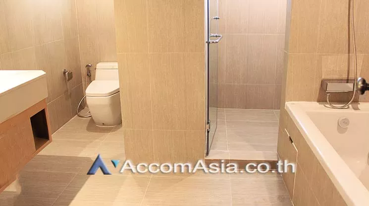 8  3 br Apartment For Rent in Sukhumvit ,Bangkok BTS Asok at Charming view of Sukhumvit 1001901