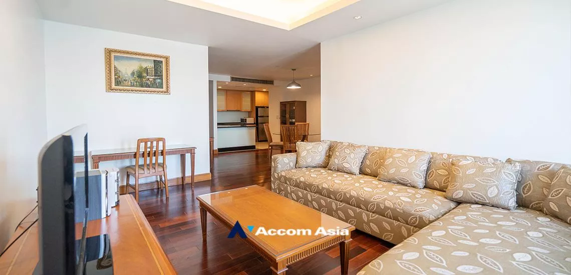 unit 2 Bedrooms  Condominium For Rent & Sale in Sathorn, Bangkok  near BTS Chong Nonsi (1510403)