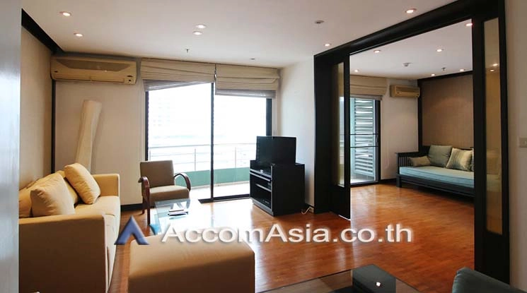  1  3 br Condominium For Rent in Ploenchit ,Bangkok BTS Chitlom at Baan Na Varang 1510405