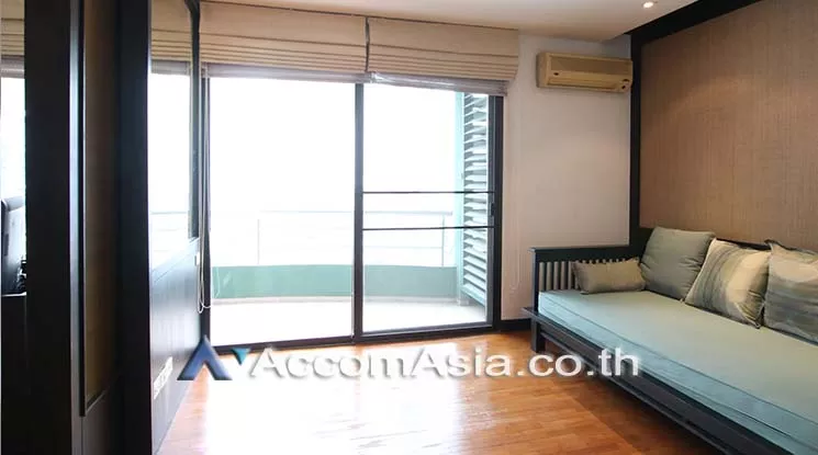  1  2 br Condominium For Rent in Ploenchit ,Bangkok BTS Chitlom at Baan Na Varang 1510405