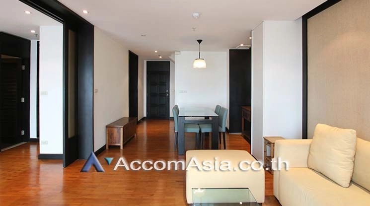 5  3 br Condominium For Rent in Ploenchit ,Bangkok BTS Chitlom at Baan Na Varang 1510405