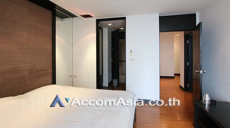 9  3 br Condominium For Rent in Ploenchit ,Bangkok BTS Chitlom at Baan Na Varang 1510405