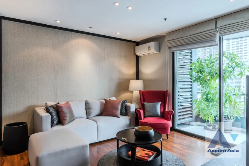  1  3 br Condominium for rent and sale in Ploenchit ,Bangkok BTS Chitlom at Baan Na Varang 1510405