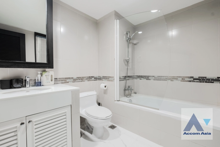 23  3 br Condominium for rent and sale in Ploenchit ,Bangkok BTS Chitlom at Baan Na Varang 1510405