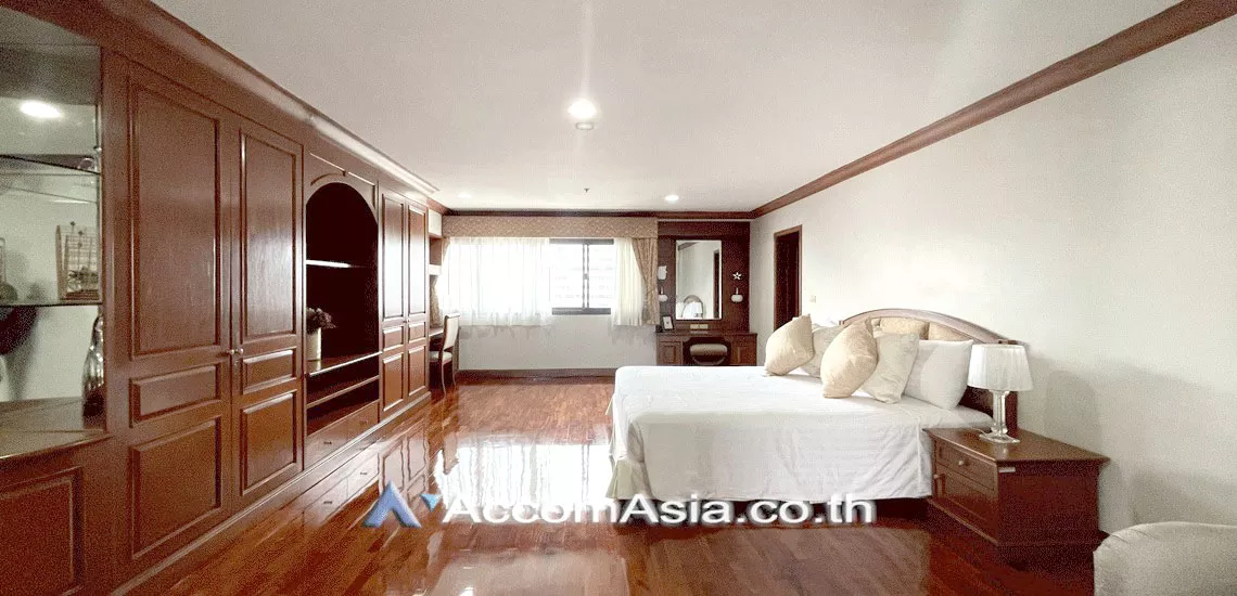 12  3 br Apartment For Rent in Sukhumvit ,Bangkok BTS Asok - MRT Sukhumvit at Perfect Apartment for Big Family, Prime Location Near Main Street 1410491