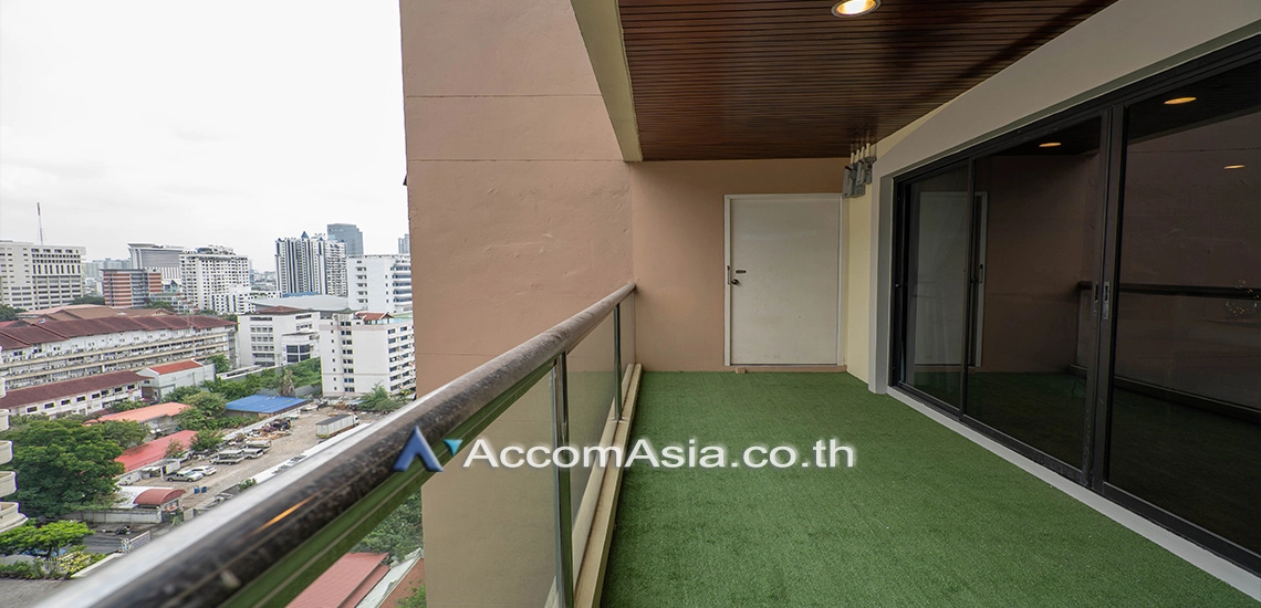 5  3 br Apartment For Rent in Sukhumvit ,Bangkok BTS Asok - MRT Sukhumvit at Perfect Apartment for Big Family, Prime Location Near Main Street 1410492
