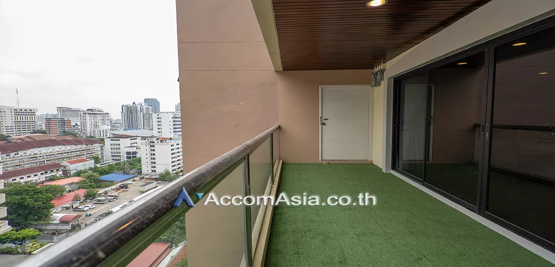 5  3 br Apartment For Rent in Sukhumvit ,Bangkok BTS Asok - MRT Sukhumvit at Comfortable for Living 1410492