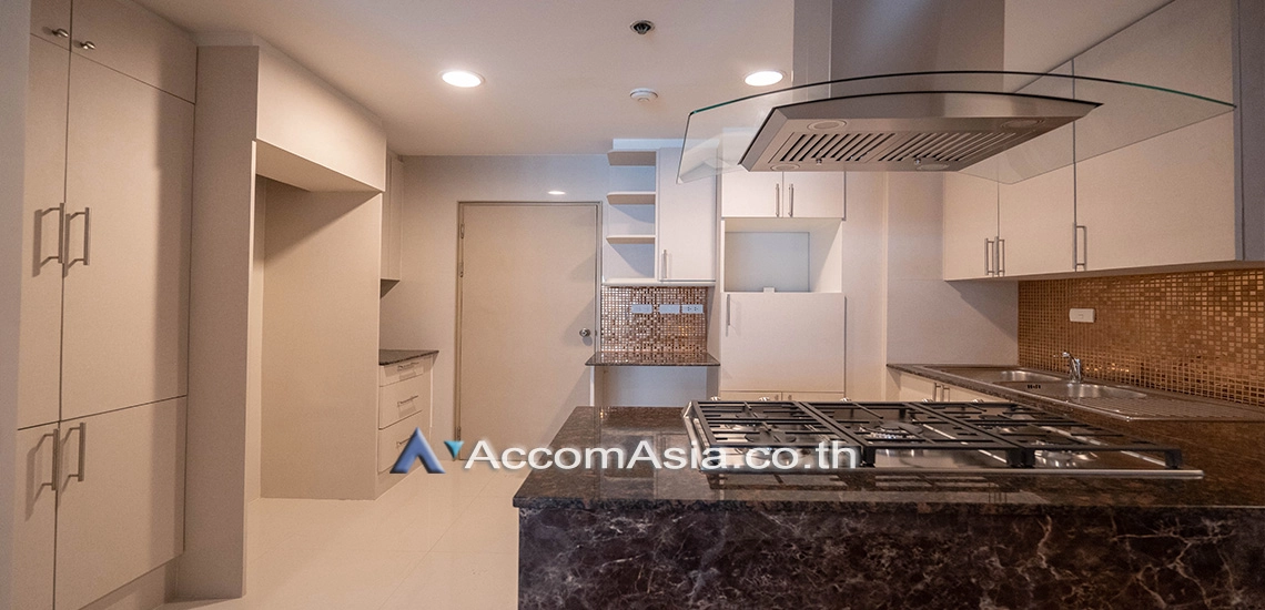 unitPet friendly |  3 Bedrooms  Apartment For Rent in Sukhumvit, Bangkok  near BTS Asok - MRT Sukhumvit (1410492)
