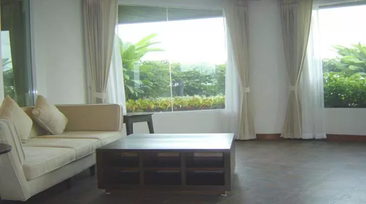 5  3 br Apartment For Rent in Sukhumvit ,Bangkok BTS Nana at Fully Furnished Suites 1410527
