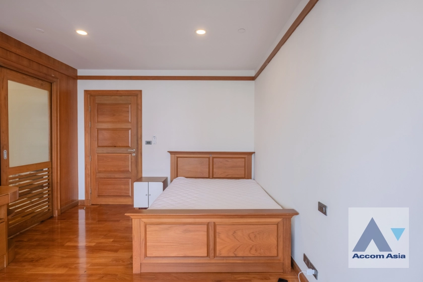 25  3 br Apartment for rent and sale in Sukhumvit ,Bangkok BTS Nana at Fully Furnished Apartment, Only 2 mins walk to BTS 1410527