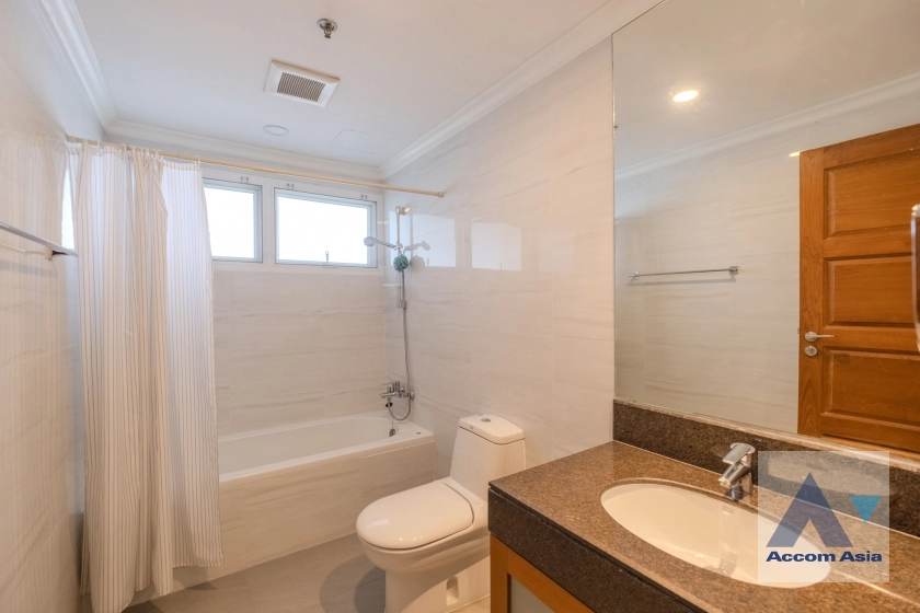 28  3 br Apartment for rent and sale in Sukhumvit ,Bangkok BTS Nana at Fully Furnished Apartment, Only 2 mins walk to BTS 1410527