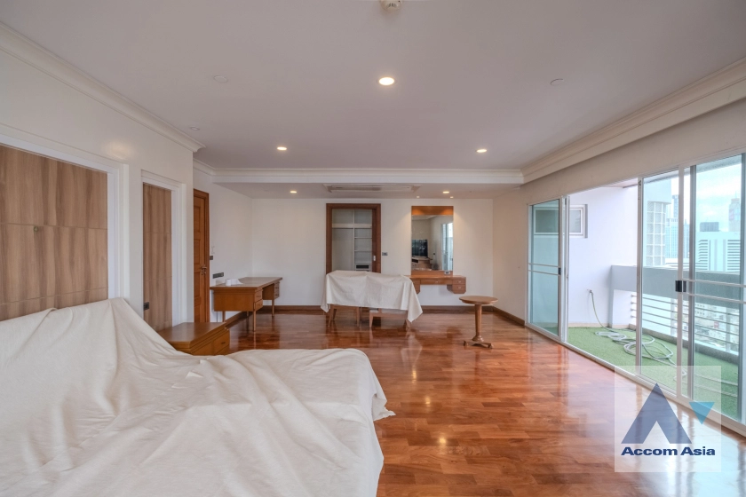 13  3 br Apartment for rent and sale in Sukhumvit ,Bangkok BTS Nana at Fully Furnished Apartment, Only 2 mins walk to BTS 1410527